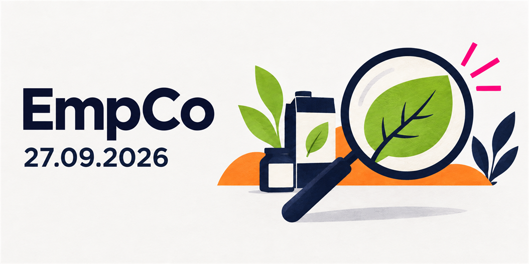 EmpCo und der Stichtag 27.09.2026 neben Produkt und Lupe mit einem grünen Blatt.